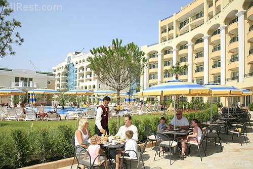 Sunset Resort 46